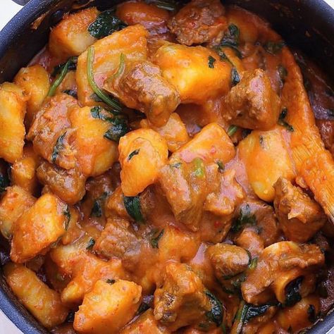 Yam Porridge, Naija Food, Nigeria Food, African Recipes Nigerian Food, Yams Recipe, Nigerian Recipes, Africa Food, African Cooking, Porridge Recipes