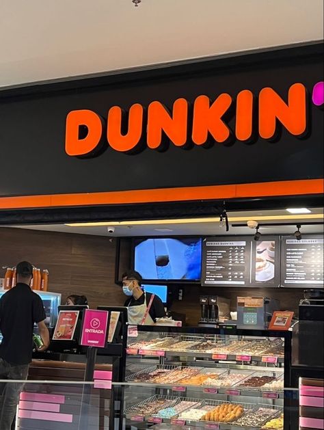 Dunkin Coffee Aesthetic, Dunkin Background, Dunkin’ Donuts, Dunkin Donat, Dunkin Dounts, Dunkin Donuts Aesthetic, Donkin Donuts, Dukin Donuts, Dunkin Aesthetic