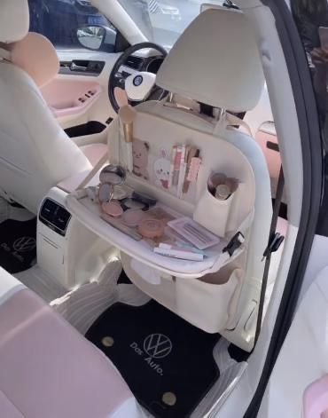 Car Checklist, Pink Car Accessories, Girly Car Accessories, Inside Car, Car Deco, Cool Car Accessories, Vauxhall Mokka, Cars Bikes, Girly Car