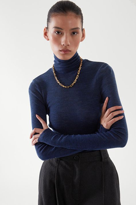 Pant Trousers Women, Modern Style Design, Fitted Turtleneck, Slim Fit Polo, Cut Sweatshirts, The Sheep, Turtleneck Top, Wool Turtleneck, Polo Neck