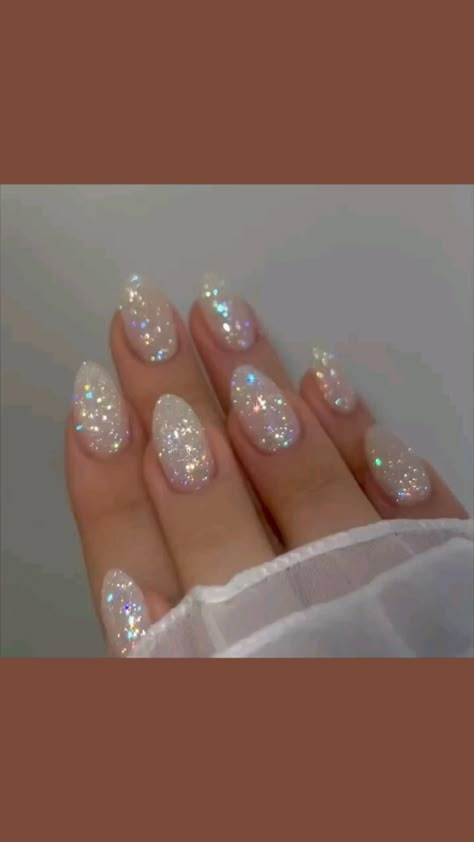 White Nails Iridescent, Sheer White Glitter Nails, Classy Nails Silver, Nail Art Designs Shimmer, Pearl White Glitter Nails, White Glitter Oval Nails, Bride Nails Sparkle, Sparkly Pearl Nails, Indian Wedding Nails Bridesmaid