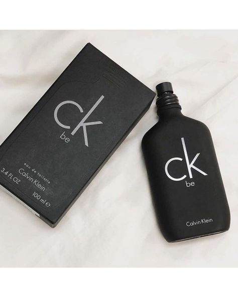 Calvin Klein Cologne, Women Calvin Klein, Calvin Klein Fragrance, Calvin Klein Perfume, Ck Be, Dapper Mens Fashion, Makeup Accesories, Perfume Collection Fragrance, Perfume Samples