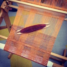 Cricket Loom, Rigid Heddle Weaving Projects, Rigid Heddle Weaving Patterns, Weaving Scarfs, Weaving Fabric, Marly Bird, I Know Nothing, Weaving Loom Diy, Inkle Weaving