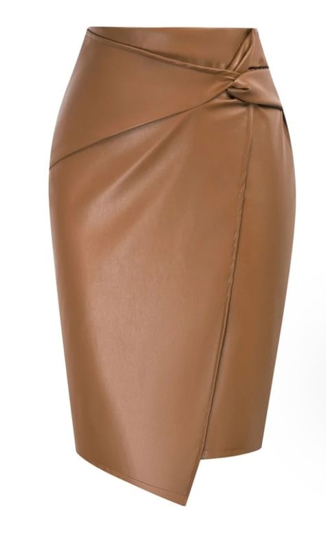 Brown leather skirt outfit