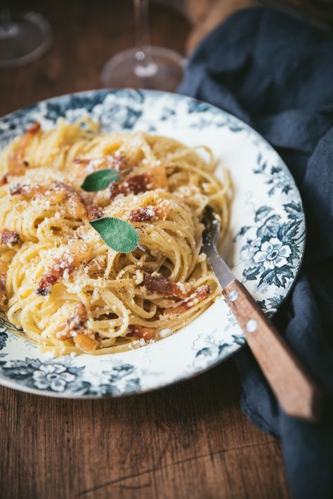 Italian Carbonara Pasta Recipe Carbonara Pasta Recipe, Italian Carbonara, Pasta Carbonara Recipe, Pecorino Cheese, Carbonara Pasta, Italian Cooking, Whole Eggs, Grated Cheese, Pasta Recipe