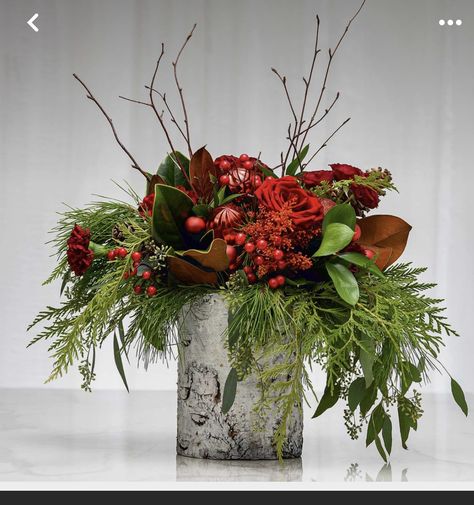 Christmas Flower Centerpieces, Christmas Floral Centerpieces, Winter Porch Pots, Xmas Flowers, Christmas Floral Designs, Winter Flower Arrangements, Porch Pots, Holiday Floral Arrangements, Winter Floral Arrangements