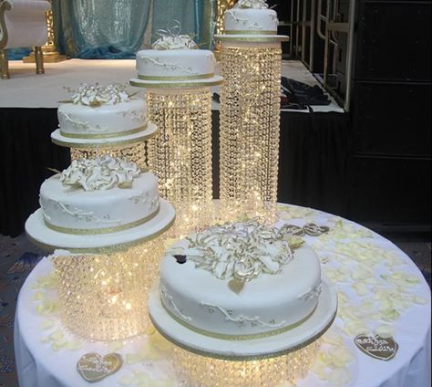 Staircase Wedding Cake, Wedding Cake Stand Decor, Cake On Stand, 6 Tier Wedding Cakes, Staircase Wedding, Cake Stand Centerpiece, Stacked Cake, Cookie Donut, Wedding Board Ideas