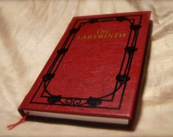 The Labyrinth Sarah, Labyrinth Sarah, Goblin King Labyrinth, Movies Of The 80's, Ereader Cover, 1980s Movies, Movie Replica, Goblin King, The Neverending Story