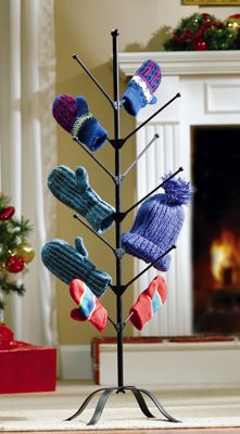 Mitten Tree Winter Clothes Storage Ideas, Indoor Clothes Drying Rack, Small Bathroom Storage Diy, Clothes Storage Ideas, Diy Mittens, Mountain Cabin Decor, Coat Closet Organization, Cap Rack, Dollar Store Diy Organization