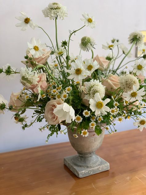 Flower Arrangements With Chamomile, Honeysuckle Wedding, Greek Flower Arrangements, Cream Floral Arrangements, Silk Flower Arrangements Wedding, Camomile Flower Arrangement, Cosmos Centerpiece, Cosmos Arrangement, Whimsical Arrangement