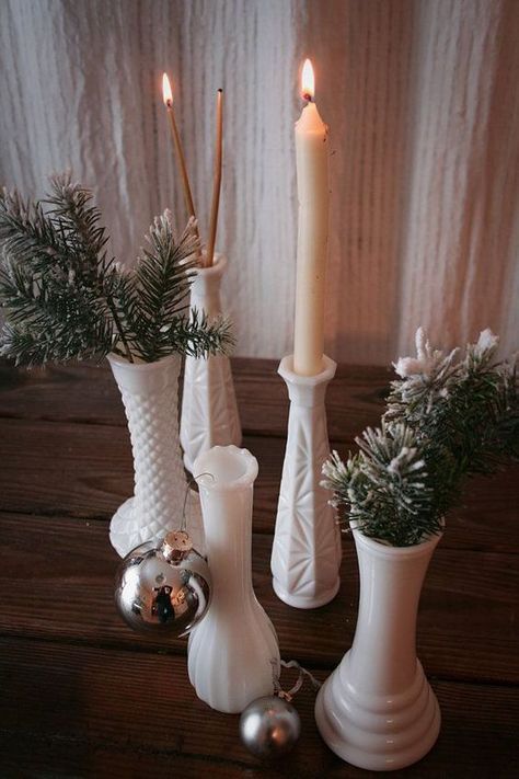 Milk Glass Display, Milk Glass Christmas, Milk Glass Bud Vases, Milk Glass Decor, Glass Bud Vases, Milk Glass Collection, Wooden Salad Bowl, Glass Christmas Decorations, Milk Glass Vase