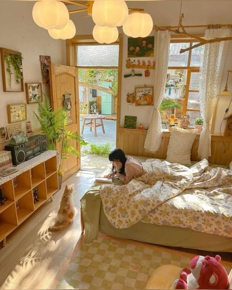 Ghibli Room Aesthetic, Studio Ghibli Room Aesthetic, Japanese Room Aesthetic, Japan Bedroom, Japanese Room, Makeover Ideas, Dream Room Inspiration, Japanese Aesthetic, Room Ideas Bedroom