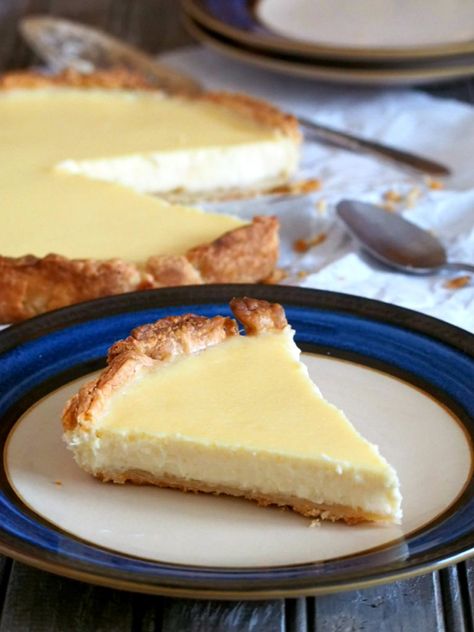 Cheese Tart is a creamy and velvety cheese filling that is nestled on a flaky cream cheese pie crust. The tandem of the two combined makes for such a heavenly, rich dessert. Japanese Cheese Tart, Cream Cheese Pie Crust, Pizza Sugar Cookie, Lemon Pie Recipe, Egg Pie, Milk Tart, Cream Cheese Pie, Cheese Tart, Fruit Sauce