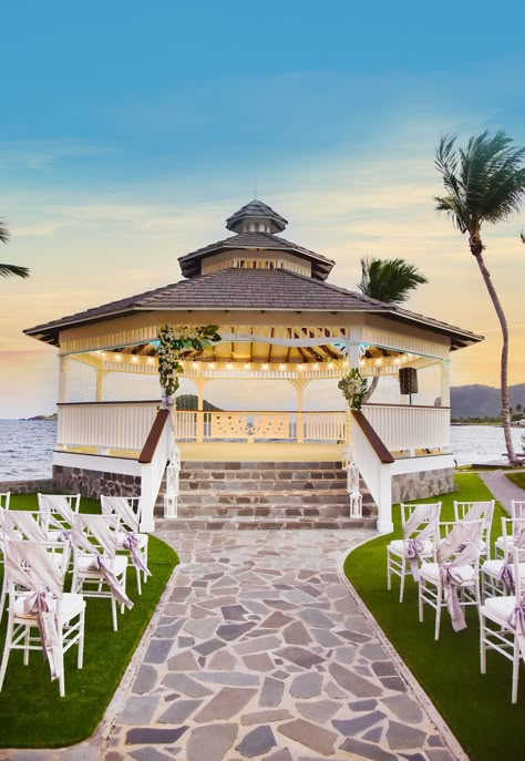 Coconut Bay’s ideal location nearest the international airport allows couples to start their romantic adventure within minutes of landing. We’re proud to be Saint Lucia’s premier destination wedding resort, and our event staff specializes in executing wildly romantic soirées to rival even the most imaginative bride’s innermost dreams. Moana Wedding, Wedding Resort, Wedding Ambiance, Beachy Wedding, Ocean Wedding, Romantic Adventures, Dream Wedding Venues, Saint Lucia, Mom Wedding