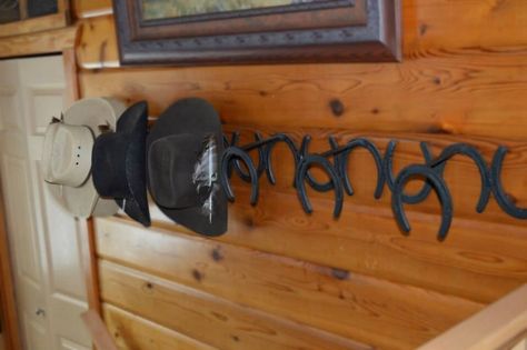 Hat rack Horseshoe Boot Rack Ideas, Homemade Cowboy Hat Rack, Diy Cowboy Hat Rack, Cowboy Hat Hanger, Hat Rack Ideas, Baseball Hat Racks, Diy Hat Rack, Cowboy Hat Rack, Hanger Ideas