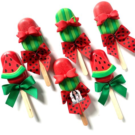 Fruit Themed Cake Pops, Cake Pops Fruit Theme, Watermelon Themed Cake Pops, Watermelon Theme Cupcakes, Watermelon Popsicles Kids, Watermelon Cake Pops, Elegant Cake Pops, Popsicles Cake, Chocolate Covered Desserts