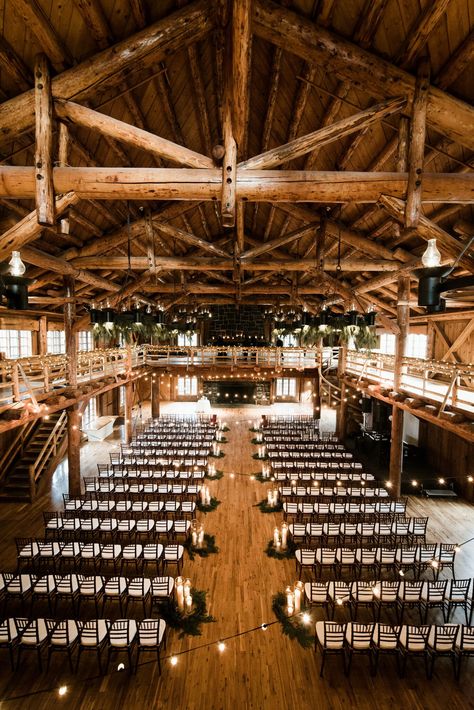 Ranch Style Wedding Venues, Wedding Venues Western, Wedding In The Country, Fancy Country Wedding, Rustic Wedding Venues Barns, Barn Venue Ideas, Wedding Barn Venue Ideas, Western Wedding Venues, Barn Reception Decorations