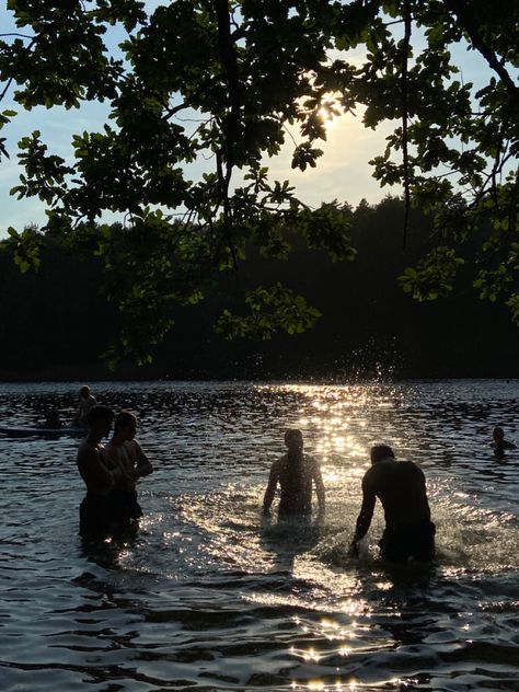 Tom Lake Ann Patchett Aesthetic, Friendship Photoshoot, Small Town Romance, Hockey Boys, Wildest Dreams, Summer Bucket Lists, Summer Feeling, Summer Dream, Teenage Dream