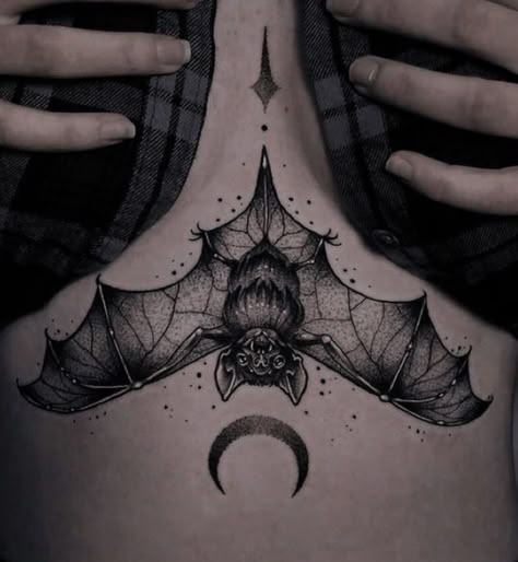 Vampire Tattoo Designs, Chest Tattoo Designs Female, Illusion Tattoo, Bats Tattoo Design, Optical Illusion Tattoos, Illusion Tattoos, Optical Illusion Tattoo, Bat Tattoo, Stomach Tattoos