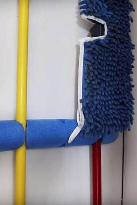 Diy Broom Storage, Mop Hanger Ideas, Organize Broom Closet, Broom Organizer Diy, Diy Broom Holder Ideas, Broom Mop Storage Ideas, Diy Broom Holder, Broom Holder Ideas, Mop And Broom Storage Ideas