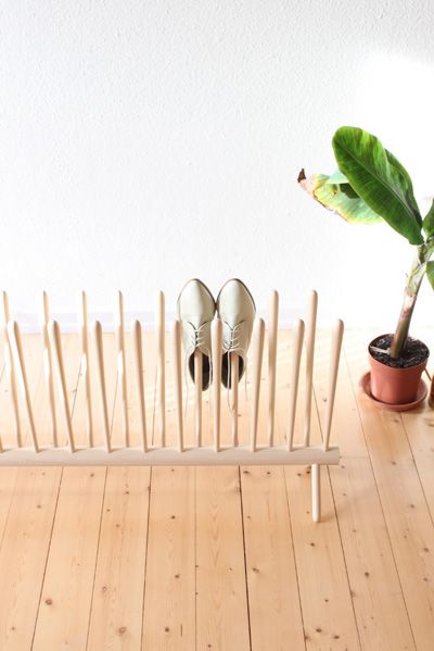 The modern look Shoes Racks, Diy Shoe Rack, Diy Shoe, Declutter Your Life, Shoe Shelf, Rack Design, Design Case, Shoe Storage, Home Staging