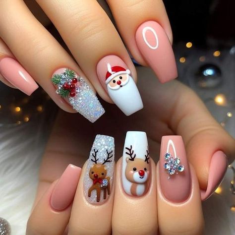 Chic Christmas Nails, Christmas Nails Elegant, Multicolored Nails, Nails Elegant, Uñas Acrilicas, Chic Christmas, Xmas Nails, Christmas Nail Designs, Elegant Designs