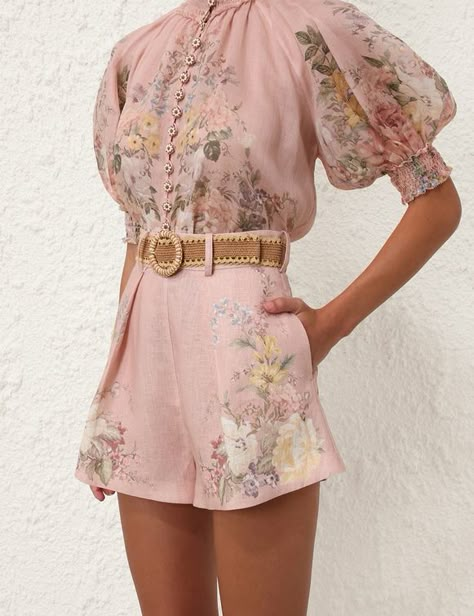 Waverly Tuck Short Pink Floral Online | Zimmermann Puffy Sleeve Top, Socialite Style, Chique Outfit, Shorts With Belt, Short Shirt, Formal Looks, Swimwear Outfit, Short Shirts, Pink Blouse