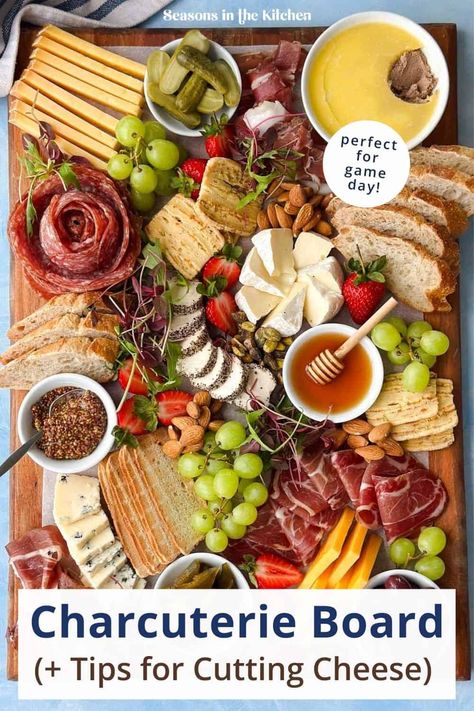 Build Charcuterie Board, Cracker And Cheese Charcuterie Board, How To Style Cheese For Charcuterie, Charcuterie Board Arrangement, Cheese Pairings Charcuterie, Charcuterie Display Ideas, How To Cut Gouda For Cheese Board, Charcuterie Board On Butcher Paper, How To Build A Charcuterie Board