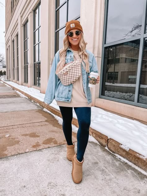 Hoodie And Boyfriend Jeans Outfit, Winter Styles 2023, Estes Park Outfit, 30 Year Old Date Night Outfit, Beige Style Aesthetic, Brunch Winter Outfit Sunday, Peacoat Womens Outfit Winter, Cargarte Beanie Outfit, Pigeon Forge Outfits Winter