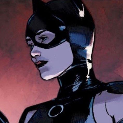 bruce wayne and selina kyle matching icons. batman and catwoman matching pfps. Bruce Wayne Selina Kyle, Batman And Catwoman, Cartoon Profile, Girls Pin, Cartoon Profile Pics, Profile Pics, Art Aesthetic, Catwoman, Matching Pfp