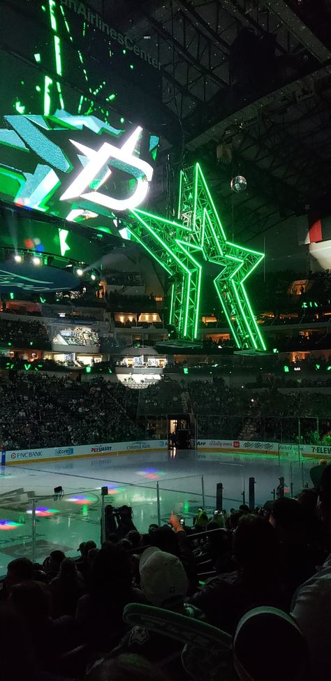 Dallas Stars Wallpapers, Dallas Stars Hockey, Going Out Makeup, Stars Hockey, Business Poster, Dallas Stars, Star Wallpaper, Overall Aesthetic, Stars At Night