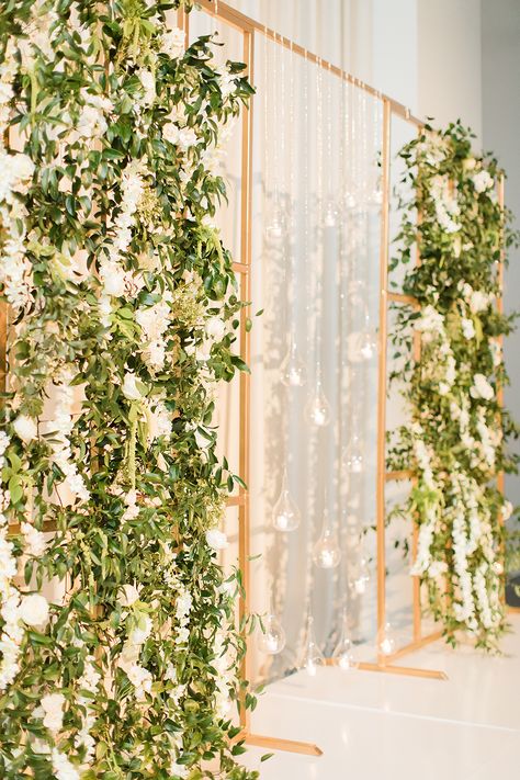 Ashton + Zachary | White, Green & Gold Wedding in Houston, Texas | Photo: The Cotton Collective | Garden chic theme, featuring lush greenery, white flowers, metallic decor and warm lighting | #goldaccents #garden #greenery #wedding #unique #luxury #ethereal #weddingideas Green Gold White Birthday Decor, White Flower Theme Party, Greenery Party Theme, Classic Greenery Wedding Theme, Gold White Green Orange Wedding, White Green Decor Wedding, Greenery Theme Party, Green Silver And Gold Wedding, Green Plant Wedding Decor