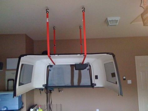 Jeep Top Lift, Jeep Hardtop Storage, Jeep Wrangler Tops, Jeep Wrangler Hard Top, Jeep Wrangler Diy, Jeep Hard Top, Jeep Garage, Diy Jeep, Jeep Doors