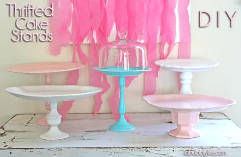 Cake Stands Diy, Cake Plates Diy, Diy Candle Sticks, Diy Cake Stand, Cake And Cupcake Stand, Thrifty Diy, Garden Planter Boxes, Diy Desserts, Plates Diy