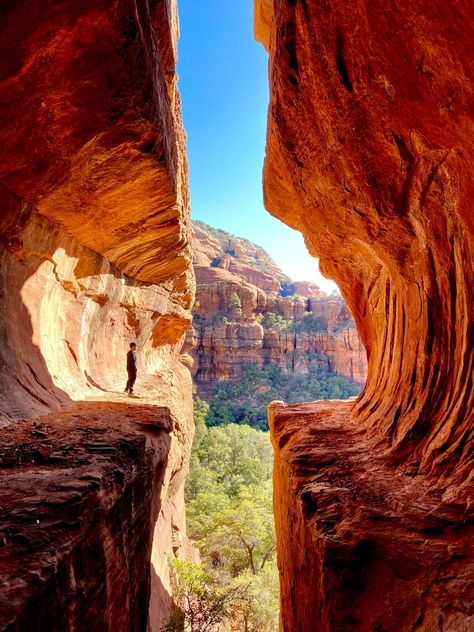 Went out looking for the “secret” spots in Sedona. Hike in boynton canyon. : u/iamsp1cy5 Sedona Travel, Visit Sedona, Arizona Road Trip, Arizona Hiking, Canyon Road, Arizona Travel, Arizona Usa, Sedona Arizona, Day Hike