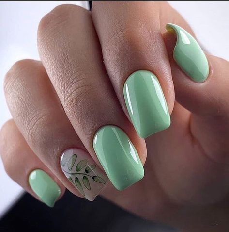 Top 27 Green Nail Designs for a Trendy Summer 2024 Look Manicure 2022, Vogue Nails, Bright Nail Polish, Summer Nails Colors Designs, Nail Designs For Summer, Green Nail Designs, Summer Manicure, Summer Nail Designs, Simple Acrylic Nails