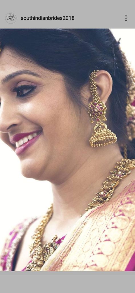 Ear Chains Indian Gold Temple Jewellery, Ear Mattal Gold, Mattal Designs Gold, Maatilu Gold Designs Latest, Earchains Gold, Maatilu Gold, Mattal Jhumka, Ear Chains Indian Gold, Matilu Designs Gold