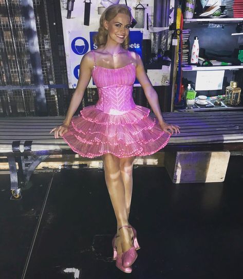 Eliza Hamilton Costume, Love Pink Clothes, Hamilton Costume, 2023 Manifestation, Wicked Glinda, Broadway Wicked, New York Broadway, Dream Roles, 2022 Aesthetic