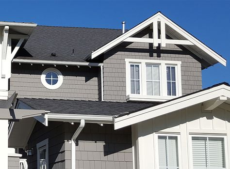 Exterior Colors that Go with a Gray Roof | WOW 1 DAY Painting Dark Gray Roof House Colors, Dark Grey Roof House Colors, Dark Roof House Color Schemes, Grey Roof House Colors, House With Brown Roof, House Render, Roof Painting, Brown Roofs, Ideas For House