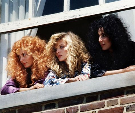 The Witches of Eastwick - Me = Cher - D = Michelle - M = Susan! :) MY FAVOURITE MOVIE OF ALL TIME :D Witches Of Eastwick, The Witches Of Eastwick, Blair Witch, Fritz Lang, Susan Sarandon, I Love Cinema, The Witches, Michelle Pfeiffer, The Good Witch