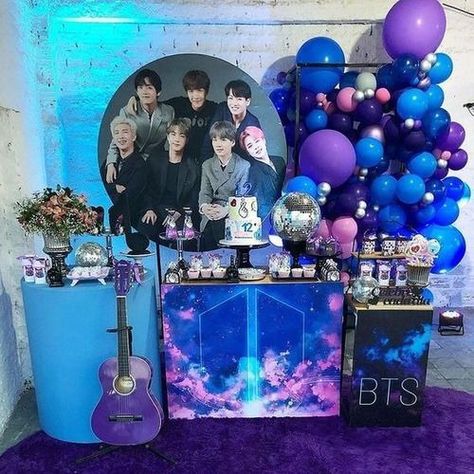 Bts Party Ideas Decoration, Bts Themed Birthday Party, Bts Party, Bts Birthday, Bts Cake, 14th Birthday Cakes, Pink Party Theme, Army's Birthday, Bts Happy Birthday