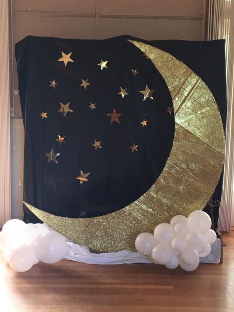 Twinkle twinkle Little Star theme photo booth Starry Night Decorations Diy, Star Themed Photo Booth, Under The Stars Photo Booth, Starry Night Photo Booth, Night To Shine Decorations, Star Graduation Theme, Space Photo Booth, Moon Photo Booth, Under The Stars Party