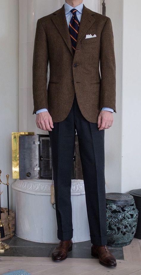 Tweed Jacket Outfit, Blazer Outfits Men, Gq Fashion, Gentleman Outfit, Mens Business Casual Outfits, Classy Outfits Men, Mens Fashion Blazer, Dress Suits For Men, Formal Mens Fashion