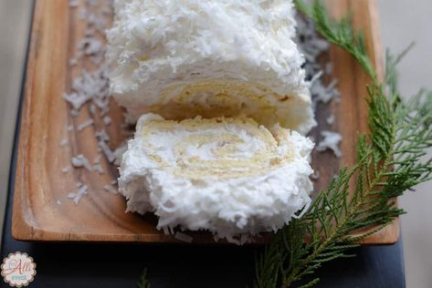 Coconut Cake Roll AKA Coconut Cake Roulade - An Alli Event Coconut Swiss Roll Cake, Coconut Cake Roll Recipe, White Cake Roll, Coconut Roll Cake, Coconut Cake Roll, Coconut Roll, Swiss Roll Cake, Cake Rolls, Cake Roll Recipes