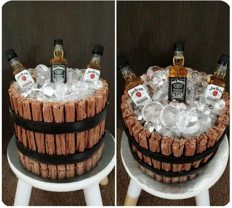 Male 21st Birthday Cake, 21st Birthday Cake Ideas, Male Cakes, 21 Cake, 21st Cake, 21st Birthday Cakes, 21st Birthday Decorations, 21st Birthday Cake, Cake Decorating Ideas