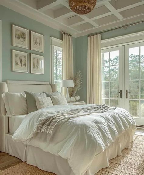 Coastal Bedroom Decorating, Coastal Bedroom, Chic Living, Modern Accents, Ocean Inspiration, Coastal Decor, Cottage Style, Venice, Light Colors