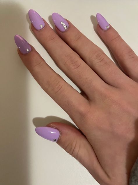 Light Purple Nails With Gems, Purple Nails With Gems Rhinestones, Lilac Nails With Gems, Lavender Nails With Gems, Purple Nails Gems, Purple Nails With Gems, Nails With Gems, Gem Nail Designs, Nails 23