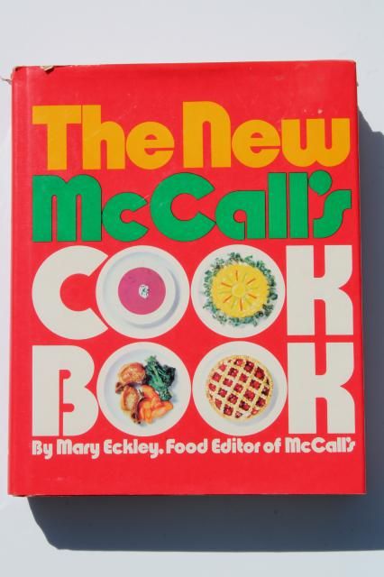 retro 70s 80s vintage cookbooks, New McCall's Cook Book, American Illustrated Cookbook Tv Dinner Trays, Creole Sauce, Vintage Kitchen Decor, Food Shows, Vintage Cookbooks, Random House, Inspired Recipes, Retro 70s, Southampton