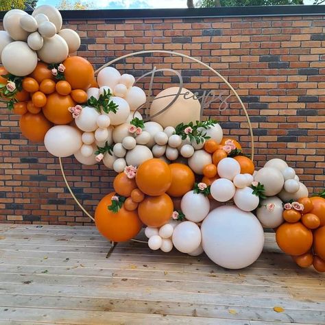 Harvest Festival Decorations, Qualatex Balloons, Apricot Orange, Floral Balloons, Gender Reveal Balloons, Balloon Ideas, Birthday Balloon Decorations, Custom Balloons, Balloon Backdrop