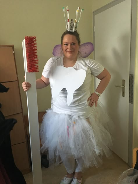 Tooth Fairy Couple Costume, Tooth Fairy Costume, Tooth Fairy Costumes, Work Costumes, Great Costume Ideas, Halloween Costumes Easy, Diy Halloween Costumes Easy, Baby Activity, Fairy Costume